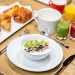 Ibis Centre Gare Otel 3*