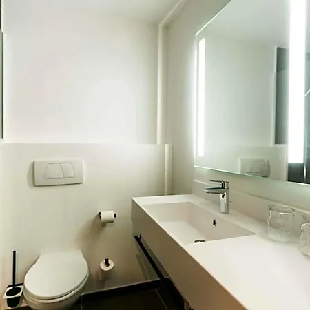 Ibis Centre Gare Ξενοδοχείο 3*