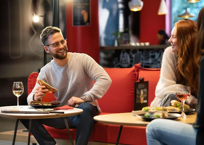 Ibis Centre Gare Hotel 3*