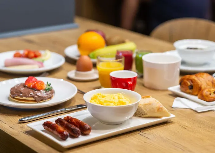 Ibis Centre Gare Hotel 3*